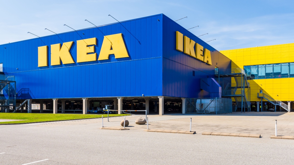 Deze Ikea-vaas die de onmisbare retrotrend van dit seizoen belichaamt